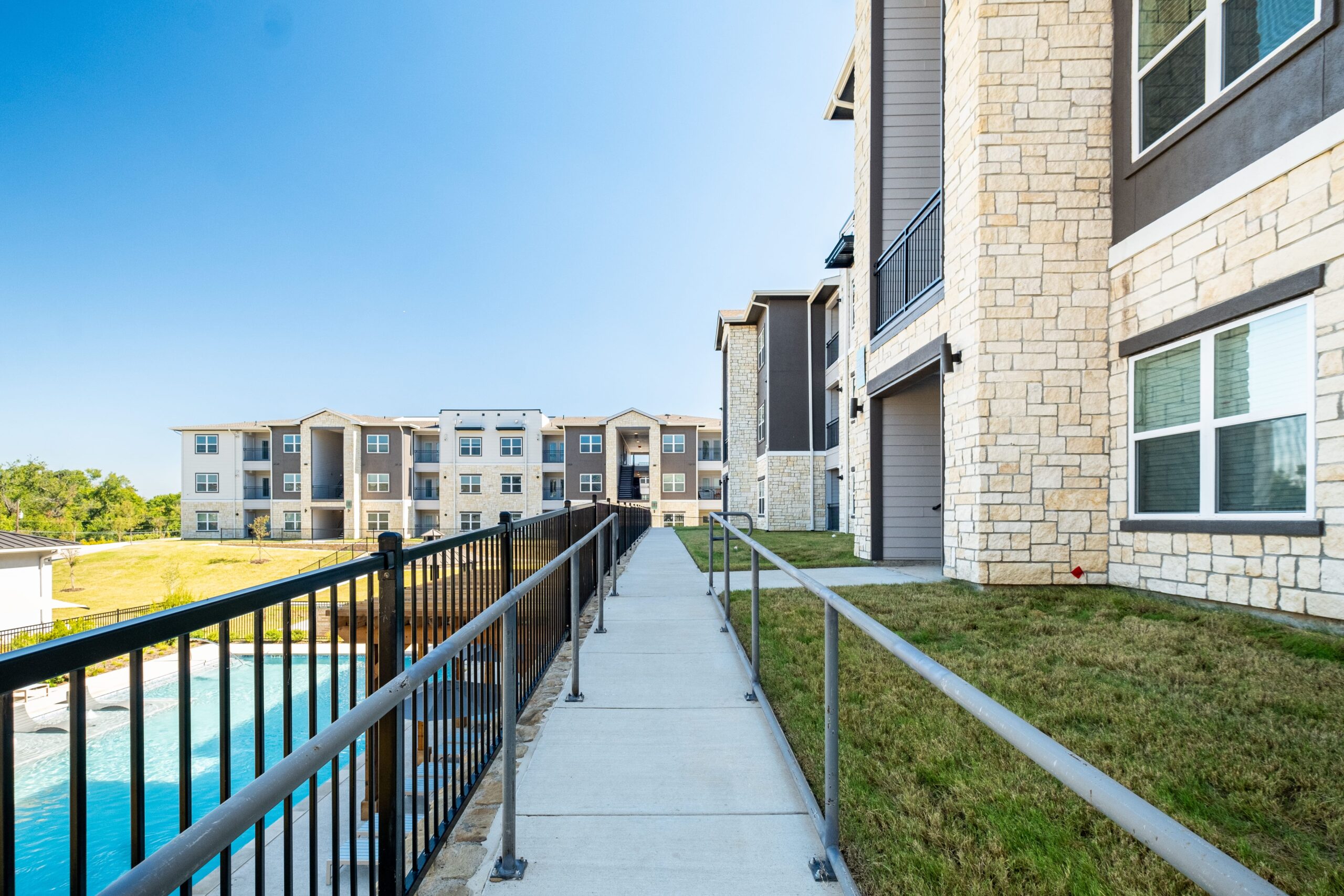 Terrace at Southern Oaks Blvd, Dallas, TX_3306_20240909 - 002-2-2